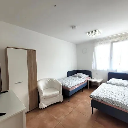Chen Mit 2 Schlafzimmern, Ebk, Separat Balkon Appartement Griesstatt